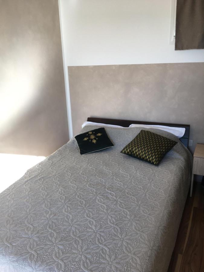 Casa Basgiu, Chambres Avec Balcon Et Table D'Hotes Zilia Ngoại thất bức ảnh